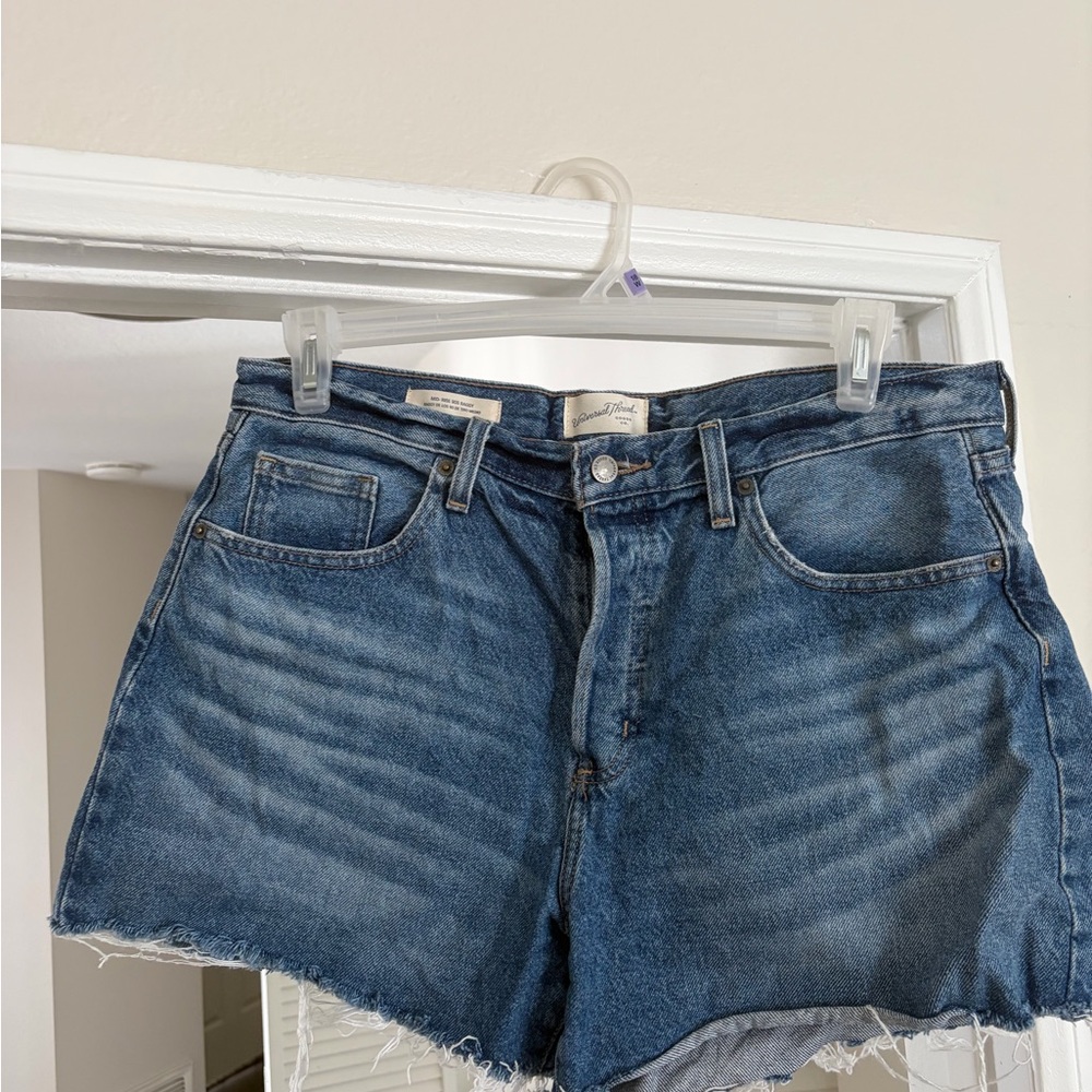 Universal Thread Distressed Blue Denim Cutoff Shorts
